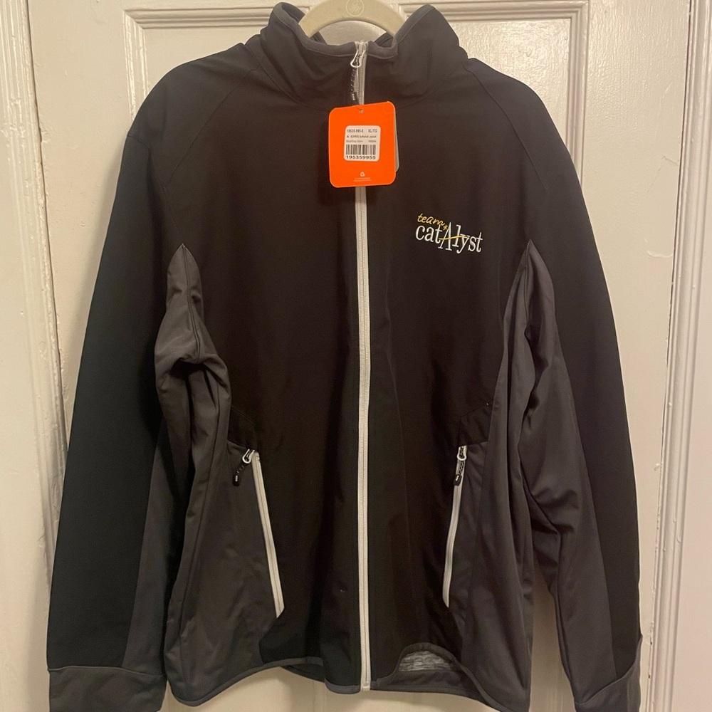 Men’s Black Softshell Jacket
